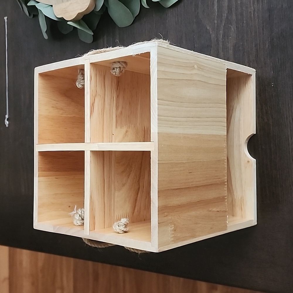New wooden utensils and napkin holder